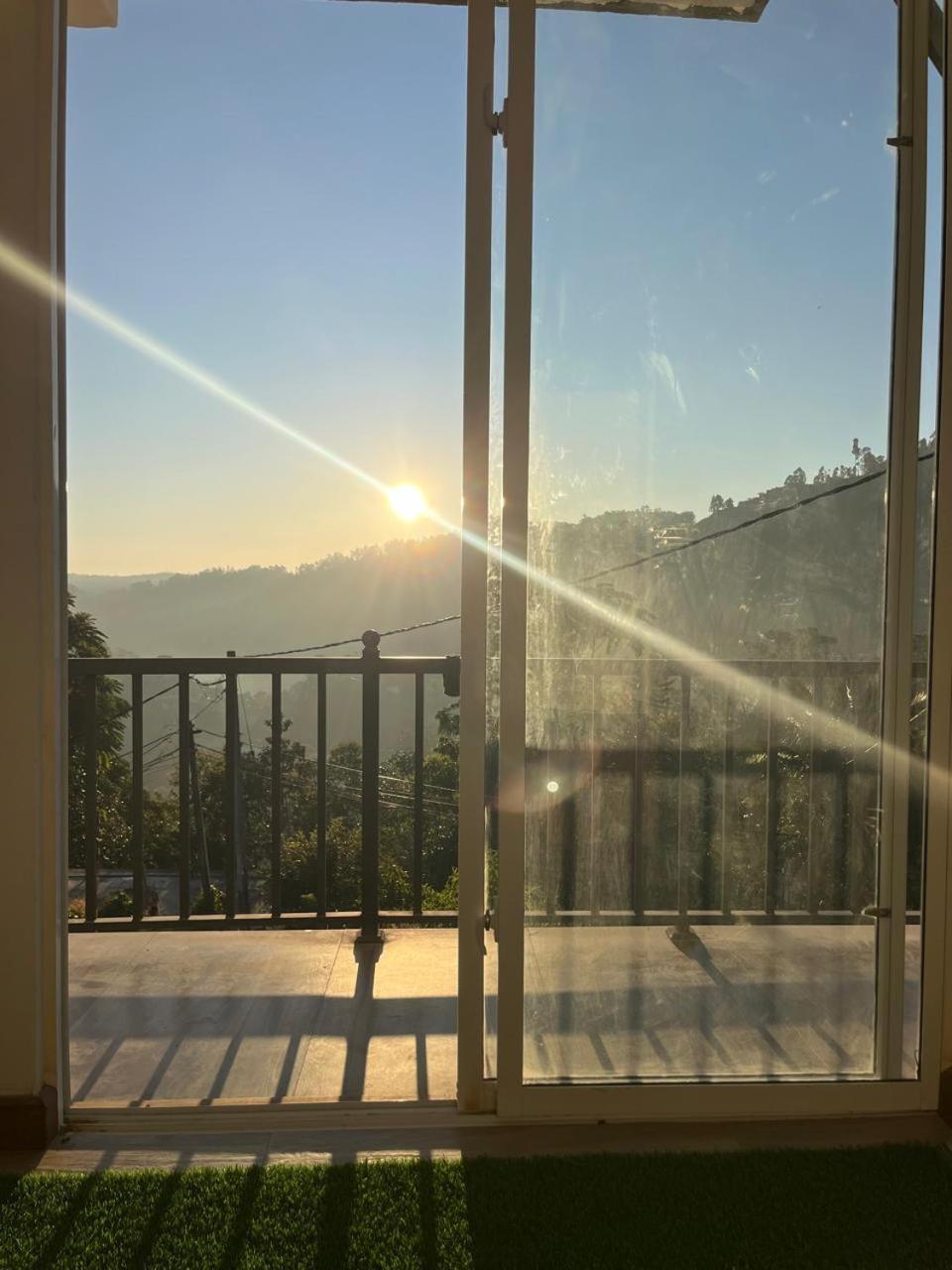 باندارافيلا Bloom House Homestay المظهر الخارجي الصورة